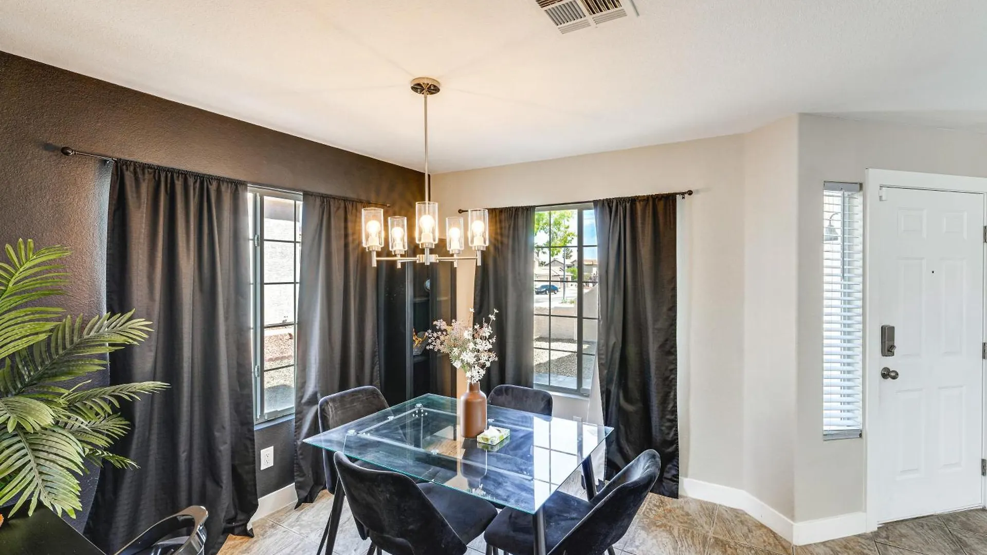 Las Vegas Home With Private Pool - Close To Casinos! 미국